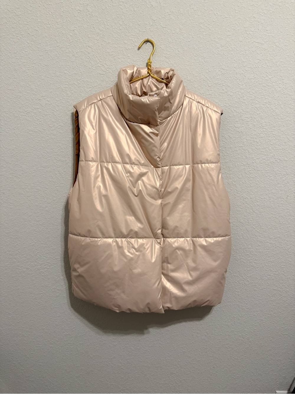 Fabletics Light Pink Quilted Puffer Vest